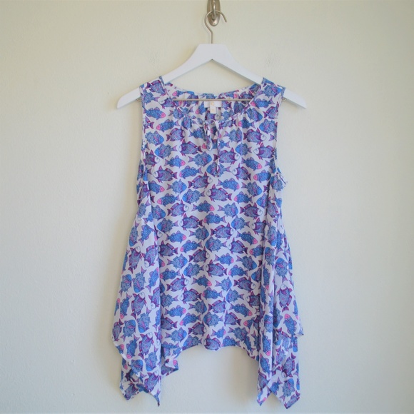Charming Charlie Tops - Charming Charlie Fish Printed Top
